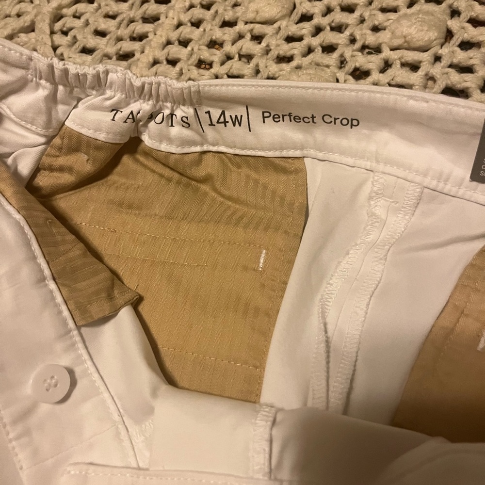 Talbots nwt crop - Picture 2 of 4
